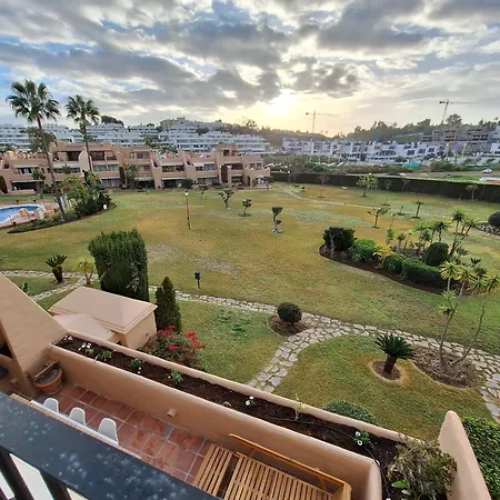 !! New !! Splendide Duplex-penthouse 250 M2 - 3ch Et Tennis , Golf, Padle * Естепона