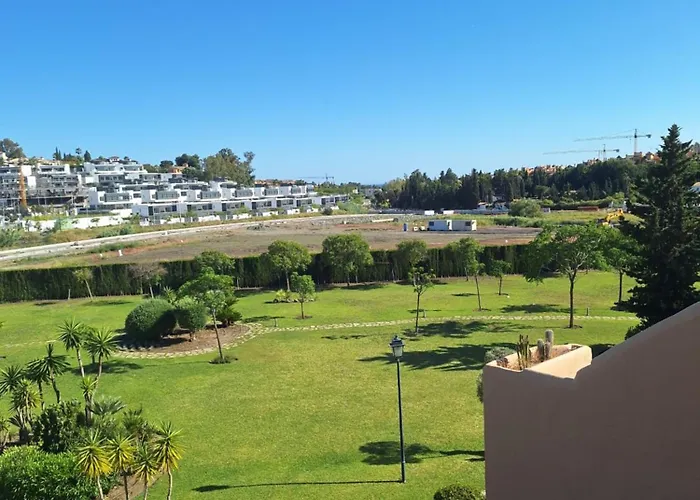 !! New !! Splendide Duplex-penthouse 250 M2 - 3ch Et Tennis , Golf, Padle Apartment Estepona