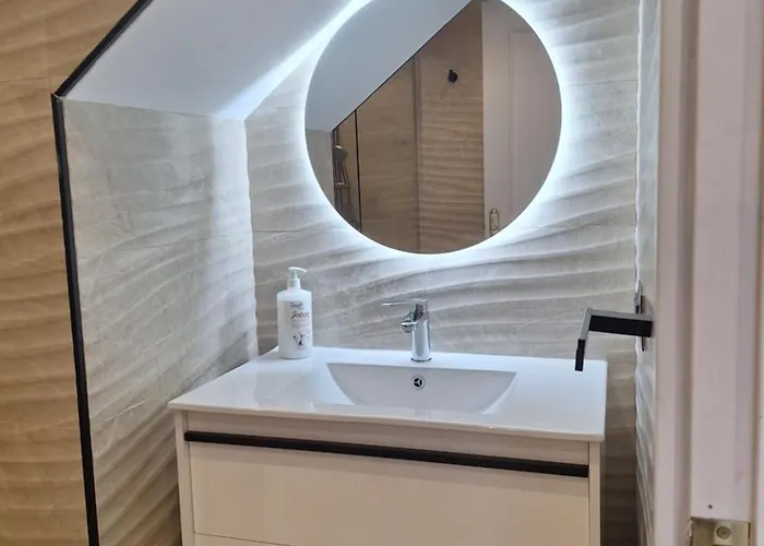 Apartment !! New !! Splendide Duplex-penthouse 250 M2 - 3ch Et Tennis , Golf, Padle