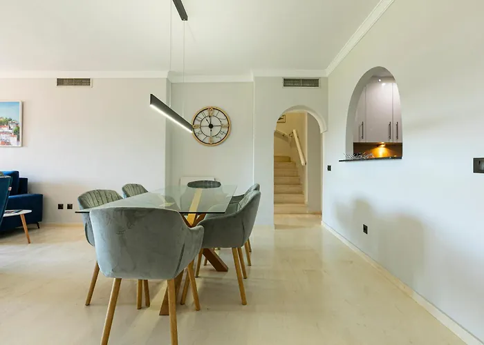 !! New !! Splendide Duplex-penthouse 250 M2 - 3ch Et Tennis , Golf, Padle *