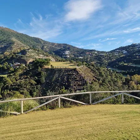 Apartament Indalo *