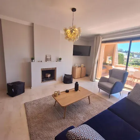 !! New !! Splendide Duplex-penthouse 250 M2 - 3ch Et Tennis , Golf, Padle Appartement Estepona