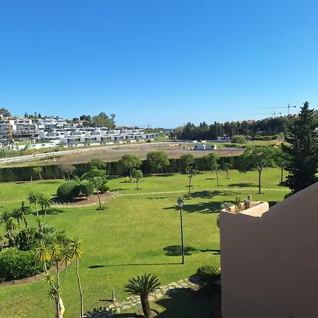 !! New !! Splendide Duplex-penthouse 250 M2 - 3ch Et Tennis , Golf, Padle Appartement Estepona