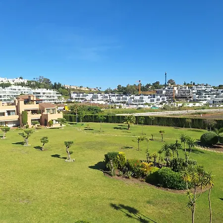 !! New !! Splendide Duplex-penthouse 250 M2 - 3ch Et Tennis , Golf, Padle * Estepona