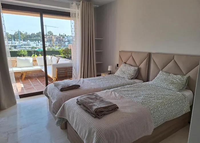 !! New !! Splendide Duplex-penthouse 250 M2 - 3ch Et Tennis , Golf, Padle アパート *