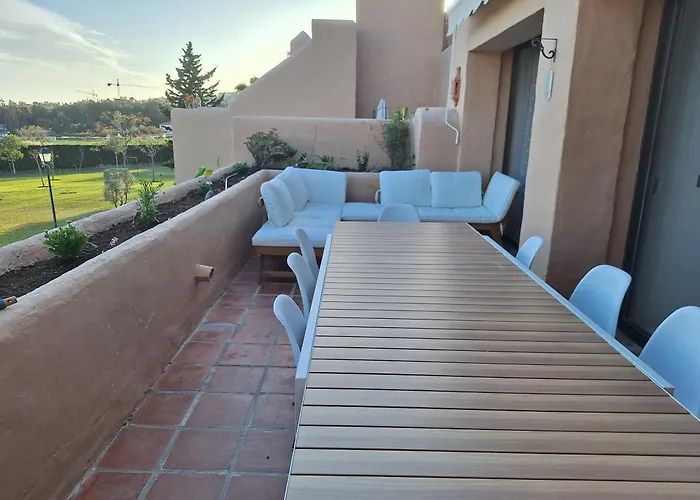 !! New !! Splendide Duplex-penthouse 250 M2 - 3ch Et Tennis , Golf, Padle Estepona