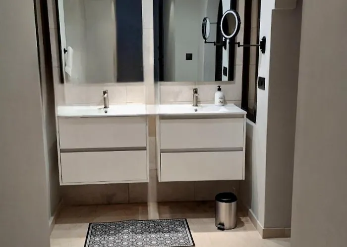 !! New !! Splendide Duplex-penthouse 250 M2 - 3ch Et Tennis , Golf, Padle Appartement Estepona