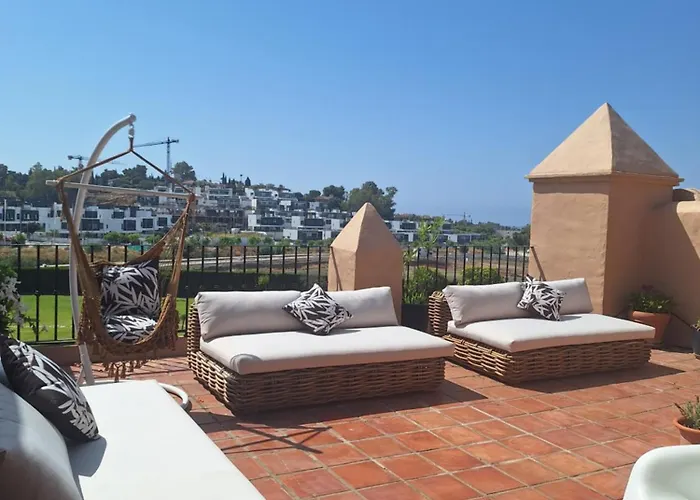 アパート !! New !! Splendide Duplex-penthouse 250 M2 - 3ch Et Tennis , Golf, Padle エステポナ